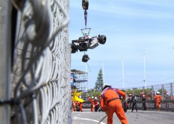 Emotional Rollercoaster at Monaco Grand Prix: Sainz Secures Grid Position Despite Puncture