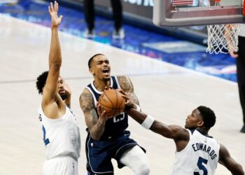 NBA Playoffs: Minnesota Timberwolves Secure Win in Dallas, Close the Gap